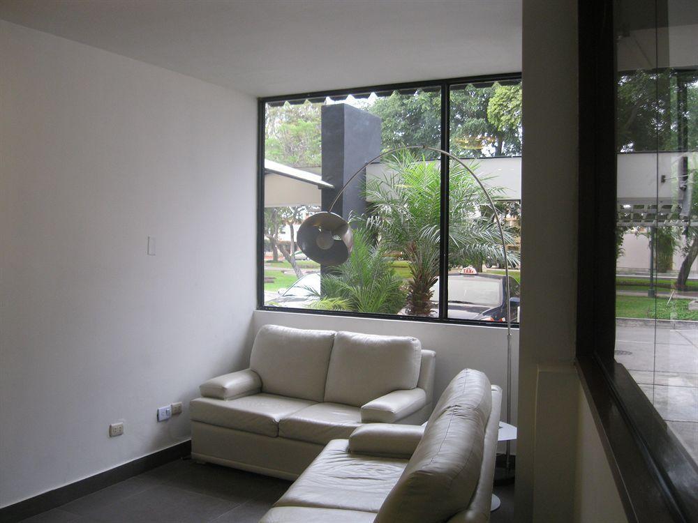 El Angolo Lima Exterior photo